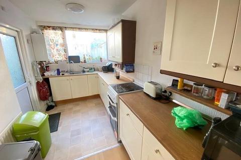 4 bedroom terraced house to rent, Green Park Avenue, Plymouth PL4