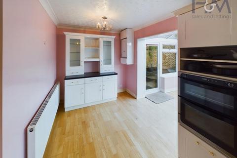 5 bedroom detached house for sale, Marlborough Road, Stevenage