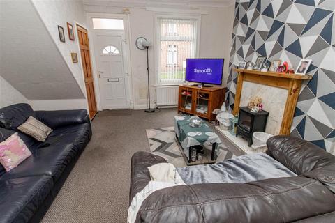 42 Forth Street, Chopwell, Newcastle Upon Tyne, NE17 7DJ