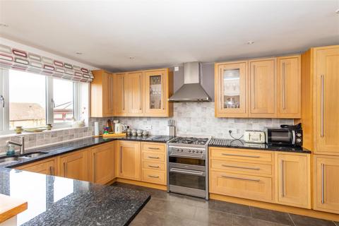 3 bedroom detached house for sale, Westfield Lane, Leeds LS25