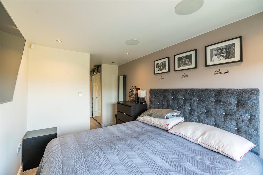Bed 1