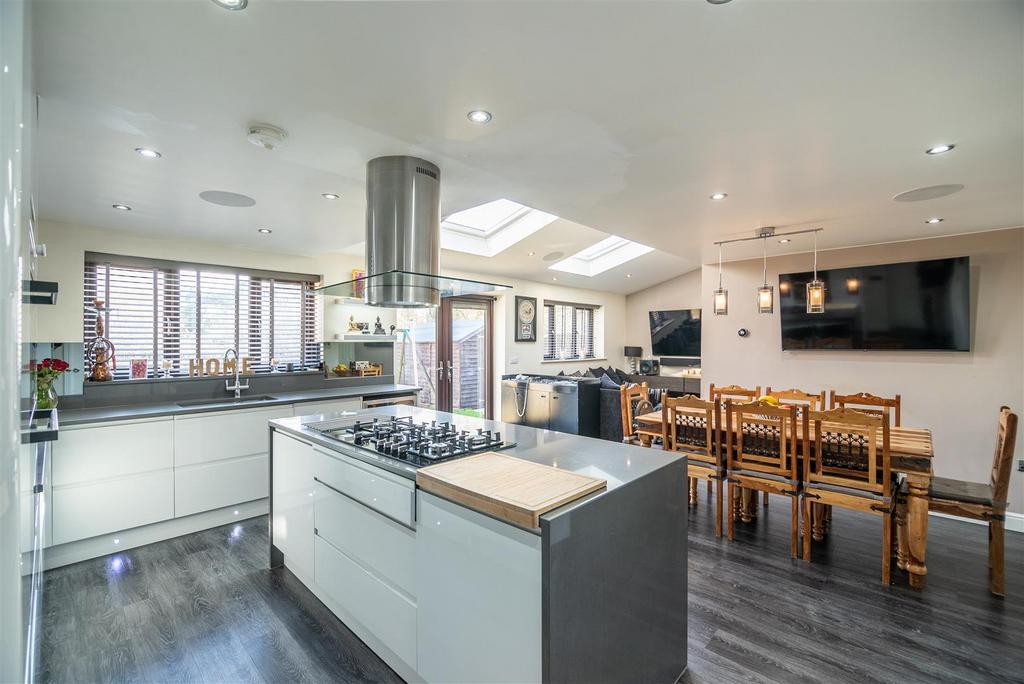 Kitchen/Diner/Living
