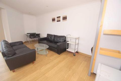 2 bedroom apartment to rent, Citispace, Regent Street Leeds City Centre, Leeds
