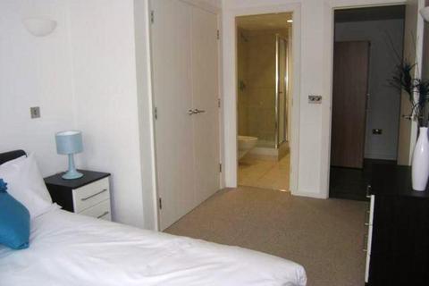 2 bedroom flat to rent, Wellington Quarter, Wellington Street, Leeds