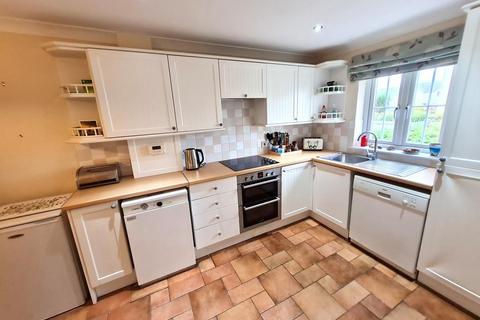 3 bedroom semi-detached house for sale, Riviera Close, Mullion TR12