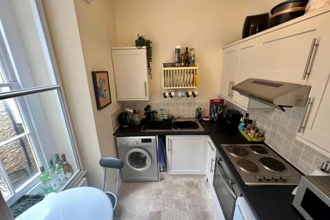 1 bedroom flat for sale, Long Street, Dursley