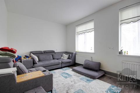 2 bedroom apartment for sale - Hertford Road, Enfield