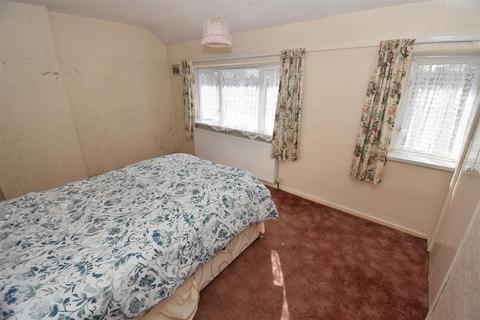 213 Brownfield Road, Birmingham, B34 7EB