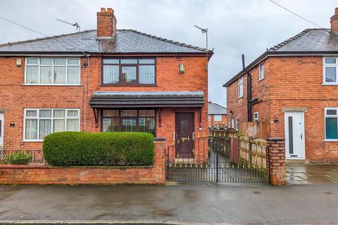 3 bedroom semi-detached house for sale, Edna Road, Leigh