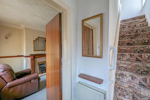 3 bedroom semi-detached house for sale, Edna Road, Leigh