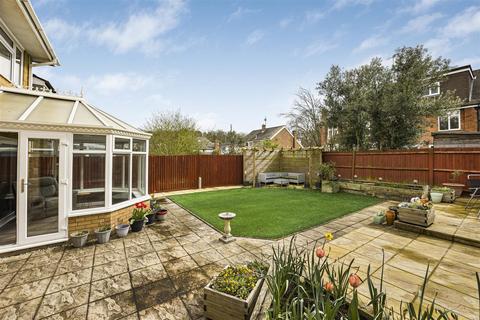 14 Brill Close, Caversham, Reading, RG4 7RD
