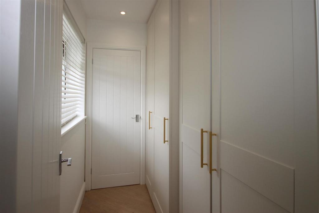 Utility room.JPG