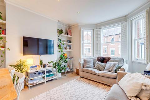 2 bedroom flat for sale, Vera Road, London