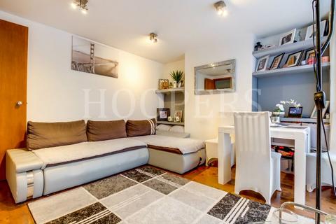 2 bedroom maisonette for sale, Vincent Gardens, London, NW2