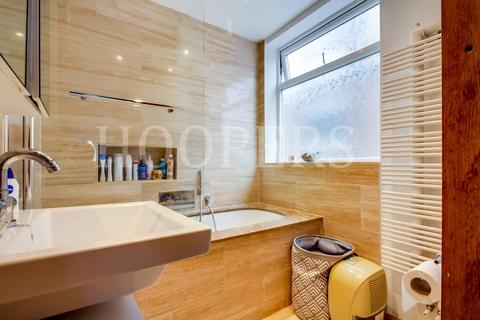 91 Vincent Gardens, London, NW2 7RH