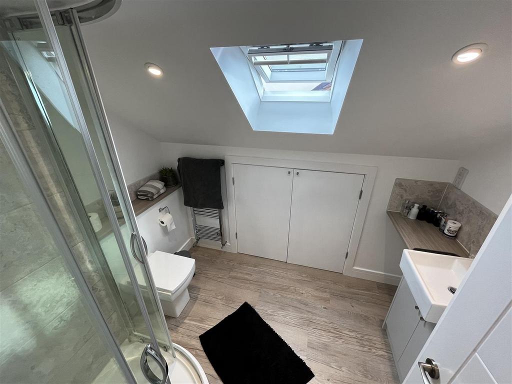 Third En-Suite