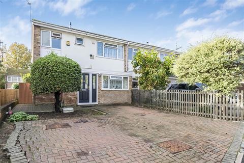 3 bedroom semi-detached house for sale, Quantock Avenue, Caversham, Reading