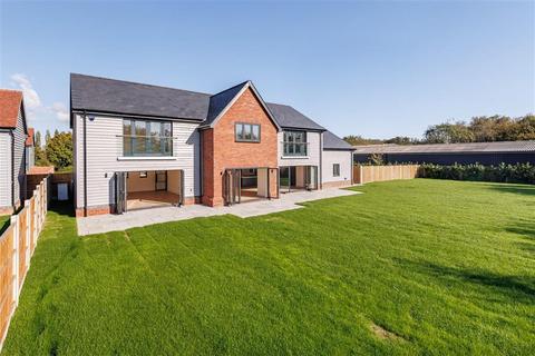 4 bedroom detached house for sale, MEADOW VIEWS, Epping Lane, Stapleford Tawney,