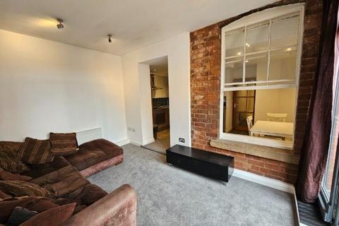 2 bedroom apartment to rent, Broadway, Nottingham NG1