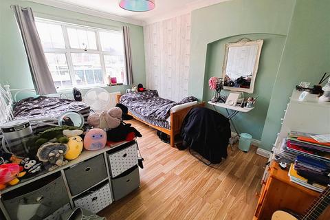 221 Heather Road, Birmingham, B10 9BE