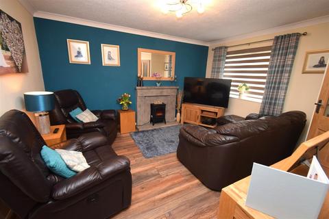 3 bedroom end of terrace house for sale, Lower Southfield, Westhoughton, Bolton