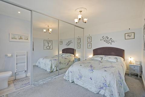 4 bedroom terraced house for sale - Clifton Terrace, Ilkley LS29