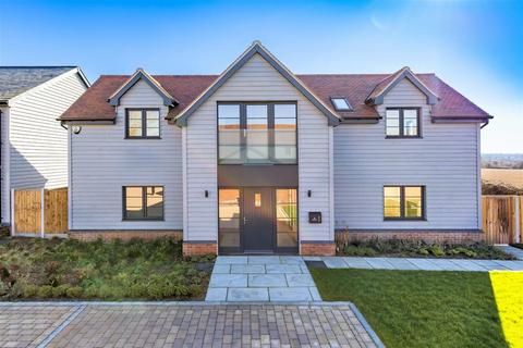 4 bedroom detached house for sale, MEADOW VIEW, Epping Lane, Stapleford Tawney,