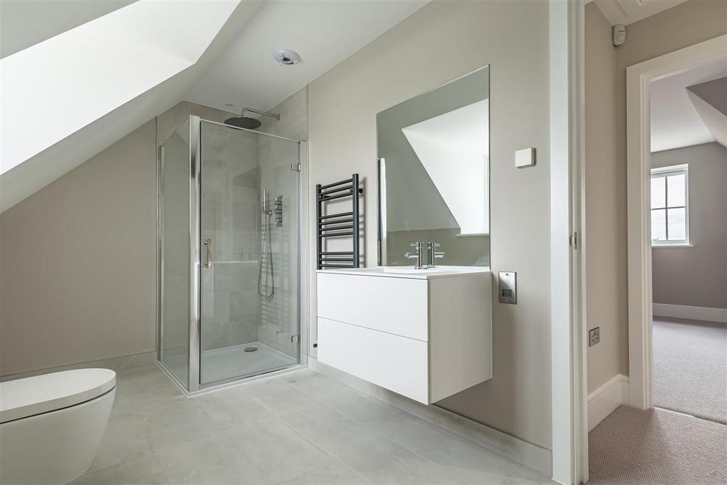 2 Clovis Close house (20).jpg
