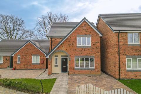 3 bedroom detached house for sale, McArthur Gardens, Woodlands Road, Bedworth