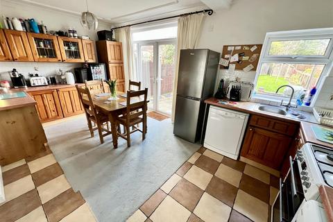 6 Blackburne Road, Birmingham, B28 0JD