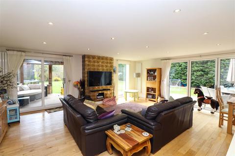 5 bedroom detached house for sale, Saddleback Way, Fleet GU51