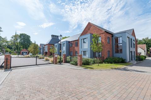2 bedroom flat for sale, 20 Tyefield Place, Hadleigh