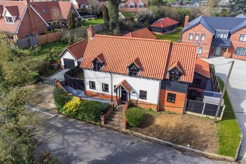 4 bedroom detached house for sale, The Old Hall, School Hill, Copdock