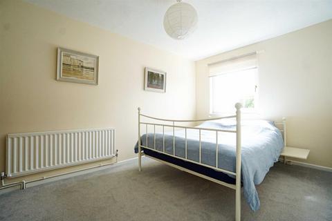 33 Denham Close, St Leonards-on-sea, TN38 9RS