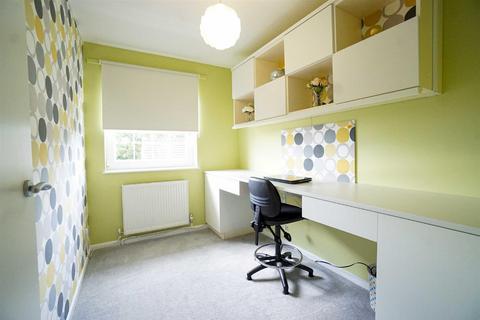 33 Denham Close, St Leonards-on-sea, TN38 9RS