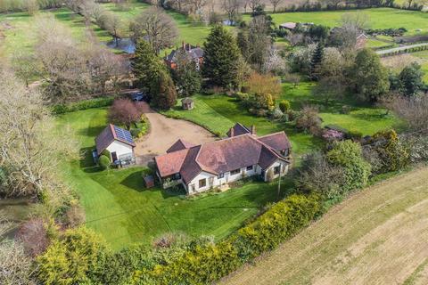 Woodside Stackwood Road, Polstead Heath, Colchester, CO6 5BA