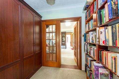 Woodside Stackwood Road, Polstead Heath, Colchester, CO6 5BA