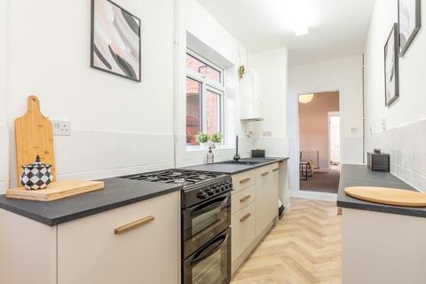 2 bedroom terraced house for sale, Cooper Street, Leicester LE4