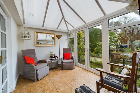 4 bedroom semi-detached house for sale - Whittington, Oswestry