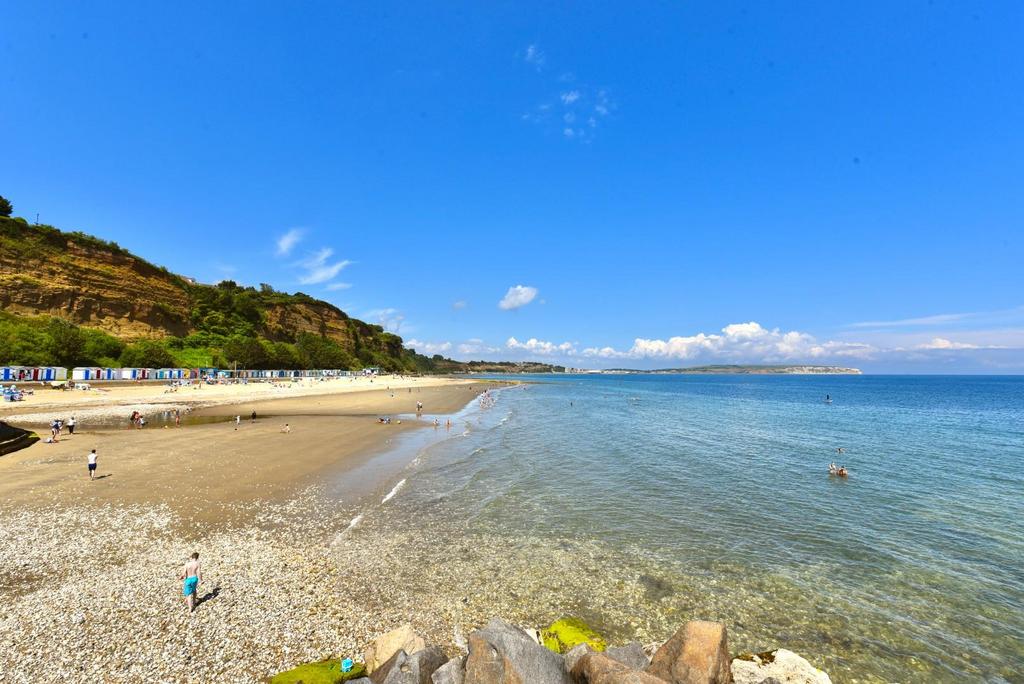 Shanklin Small Hope Beach