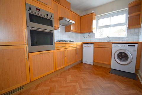 2 bedroom apartment for sale, Heathside Road, Woking GU22