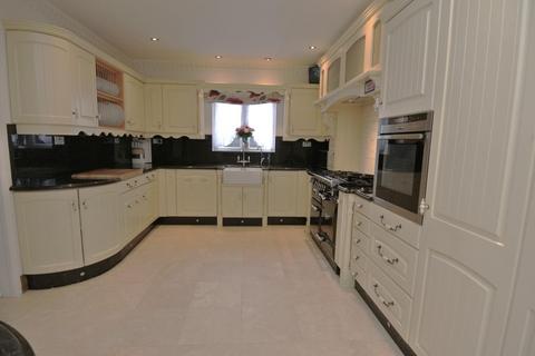 7 bedroom detached house for sale, Clarendon Road, Ashford TW15