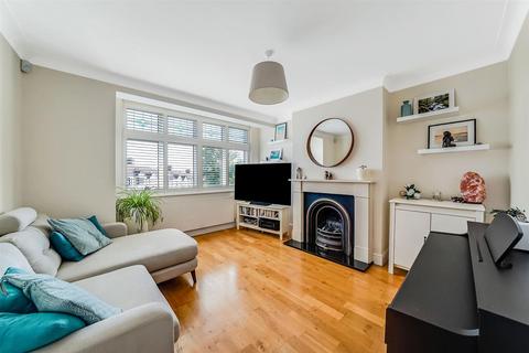 46 Larkshall Crescent, London, E4 6NS
