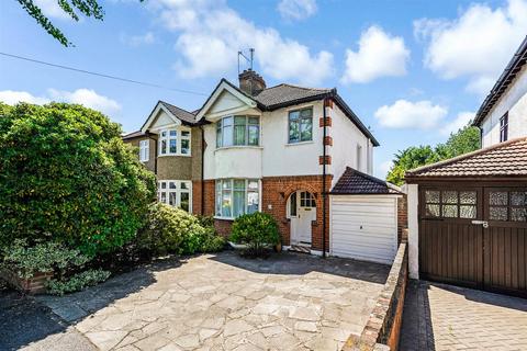 24 Dale View Avenue, London, E4 6PL
