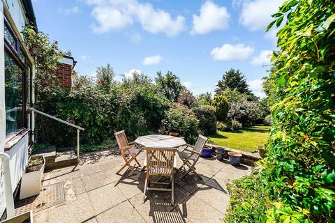 24 Dale View Avenue, London, E4 6PL