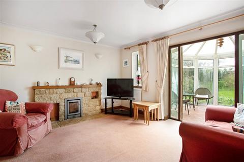 3 bedroom detached house for sale, Hill Hayes Lane, Hullavington