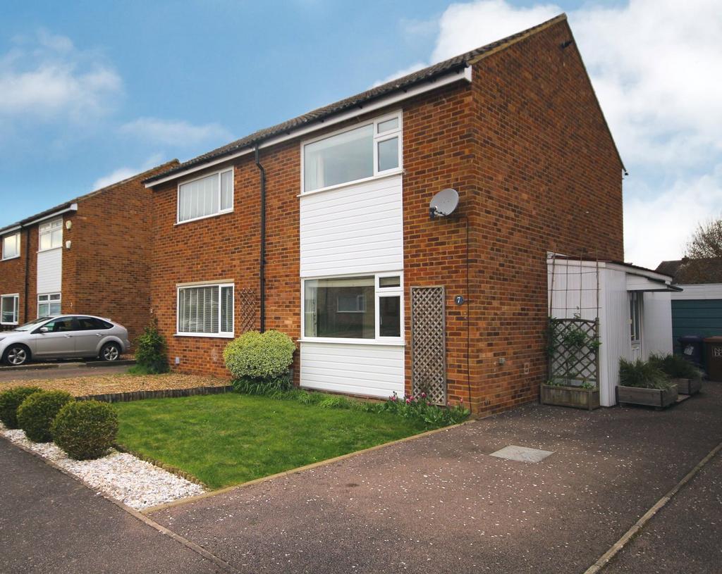 Laxton Gardens, Baldock, SG7 2 bed semidetached house for sale £365,000