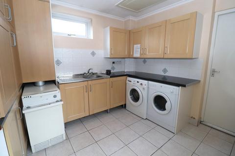 5 bedroom house to rent - Stoughton Road, Leicester