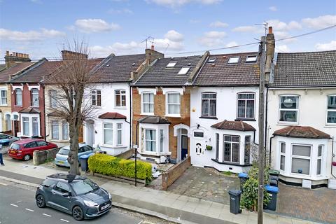 4 bedroom house to rent - Whittington Road, London N22