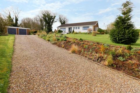 3 bedroom detached bungalow for sale - Alford Road, Huttoft, Alford